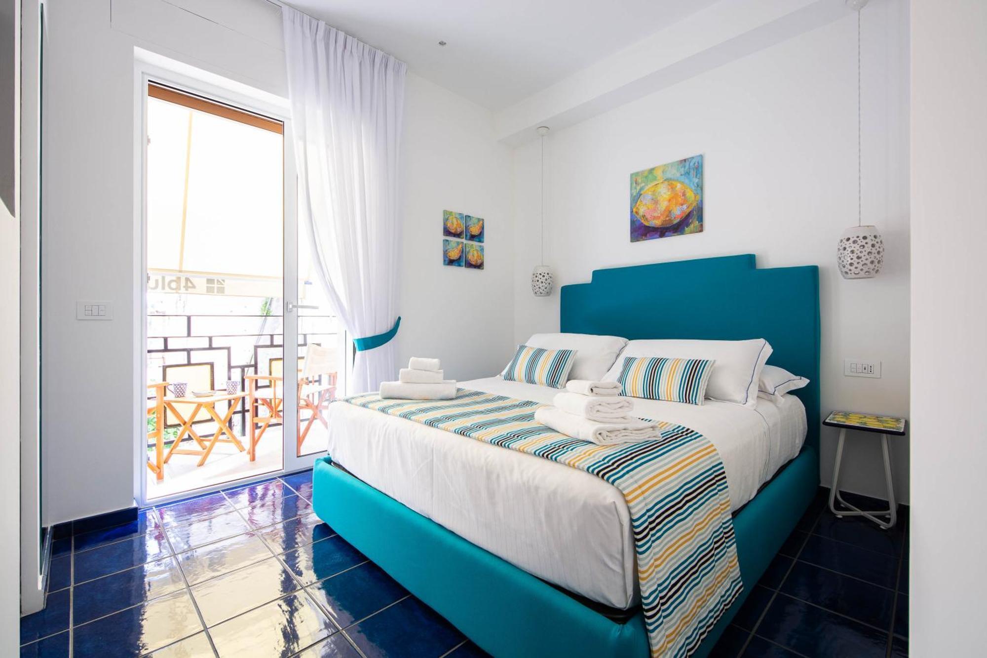 4Blu Camere Marine مايوري المظهر الخارجي الصورة